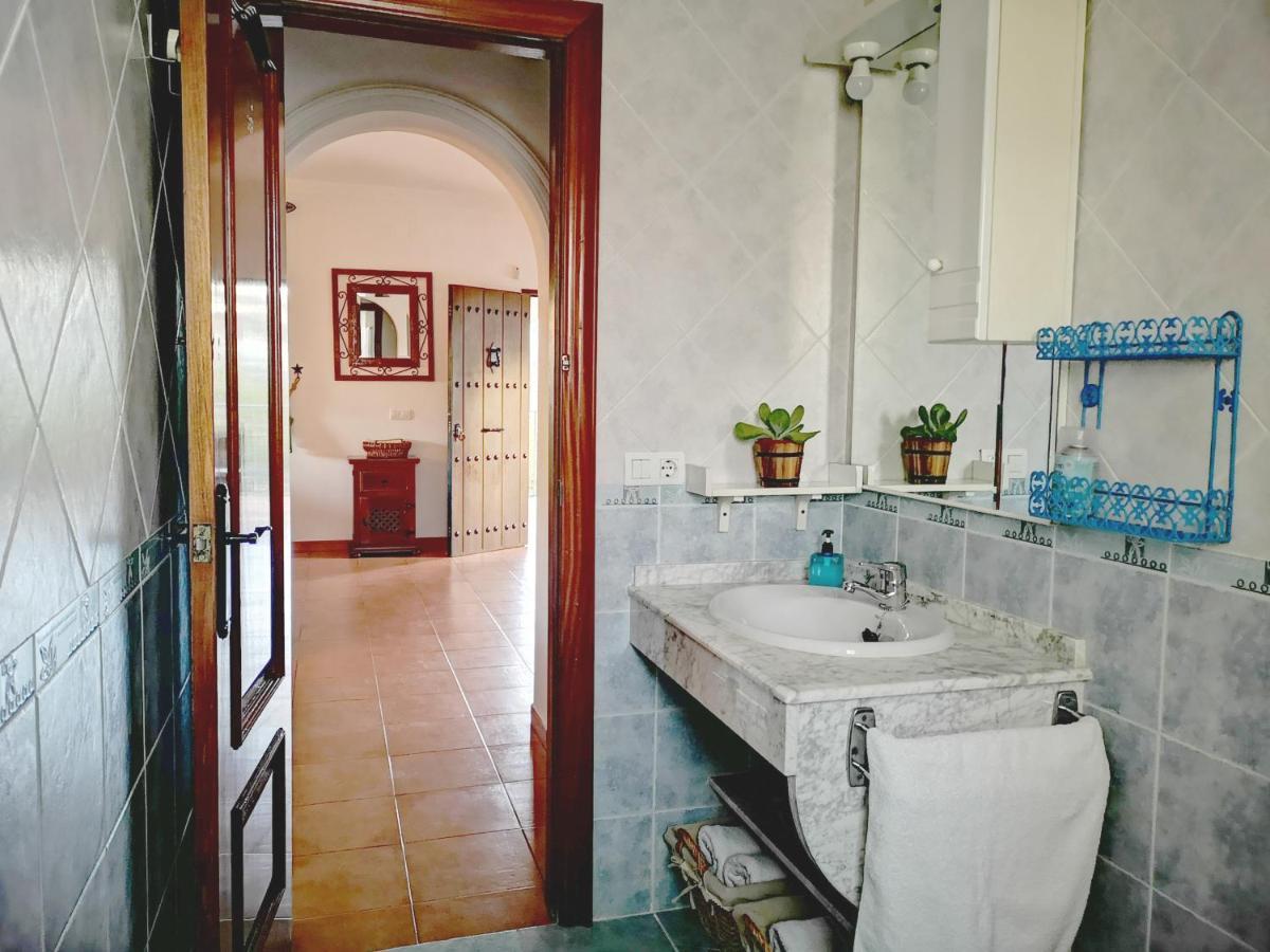 Finca Pil - Casa Rural Con Piscina Vendégház Ríogordo Kültér fotó